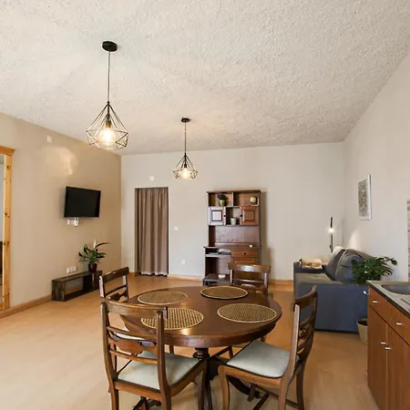 Casa Pinheiro Apartamento *